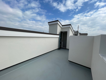 �@�X�J�C�o���R�j�[�ʐ^